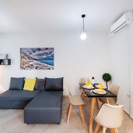 Ruellia Luxury Apartments Kalligoni Kültér fotó